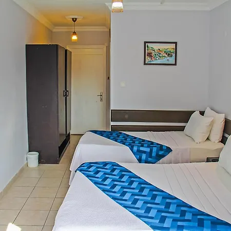 Yaman Life Hotel