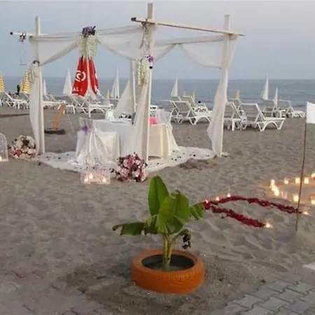 Yaman Life Hotell 3*